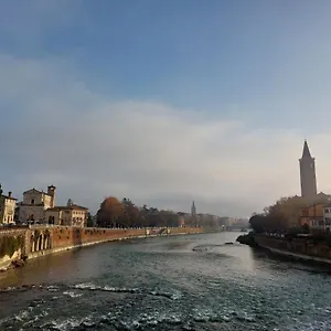 dreaming-adige-river.hotelinveneto.com/